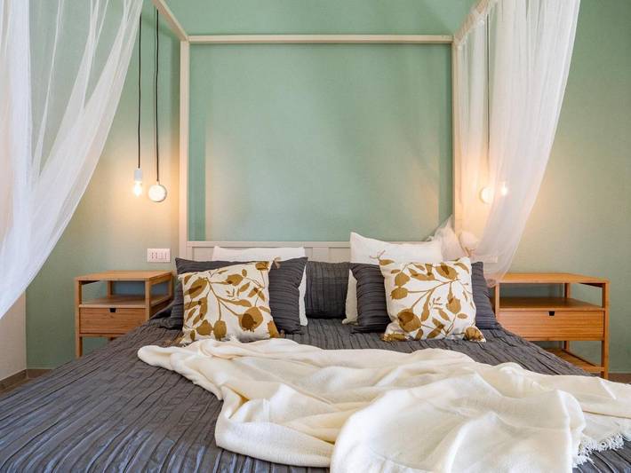 Chambre d’hôte pour 2 personnes, avec vue ainsi que terrasse et jardin à San Teodoro - 2