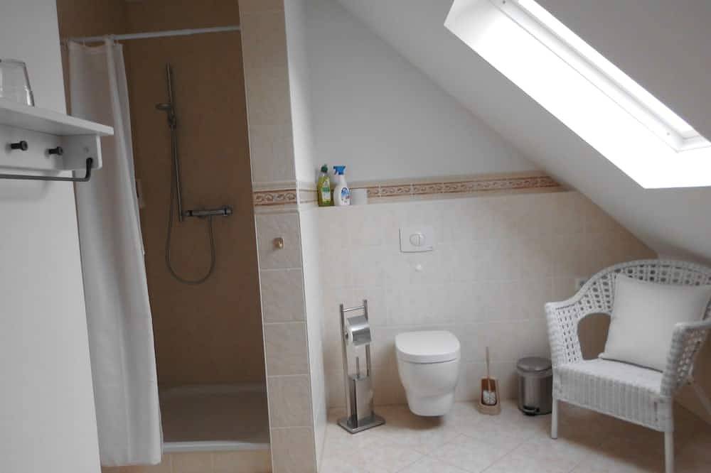 Ganze Wohnung, Ferienwohnung/App. für 5 Gäste mit 85m² in Rathenow (95224) in Steckelsdorf, Rathenow