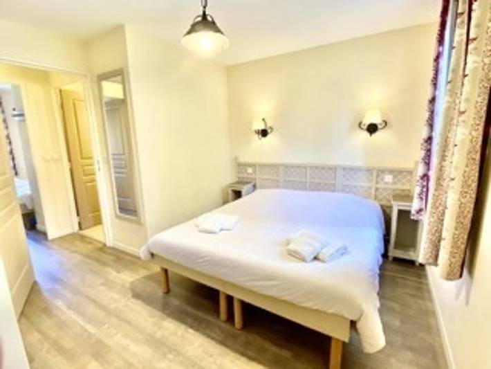 Location de vacances pour 6 personnes, avec terrasse et piscine, animaux acceptés à Mallemort - 3