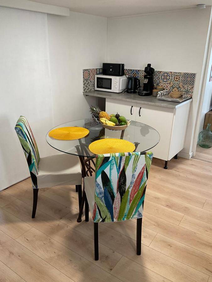 Location de vacances pour 3 personnes, avec jardin et jacuzzi dans Trois Mares - 3