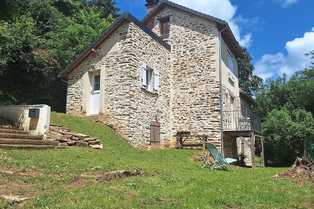 Maison de charme avec 3 chambres & mezzanine in Uzerche, Région de Tulle