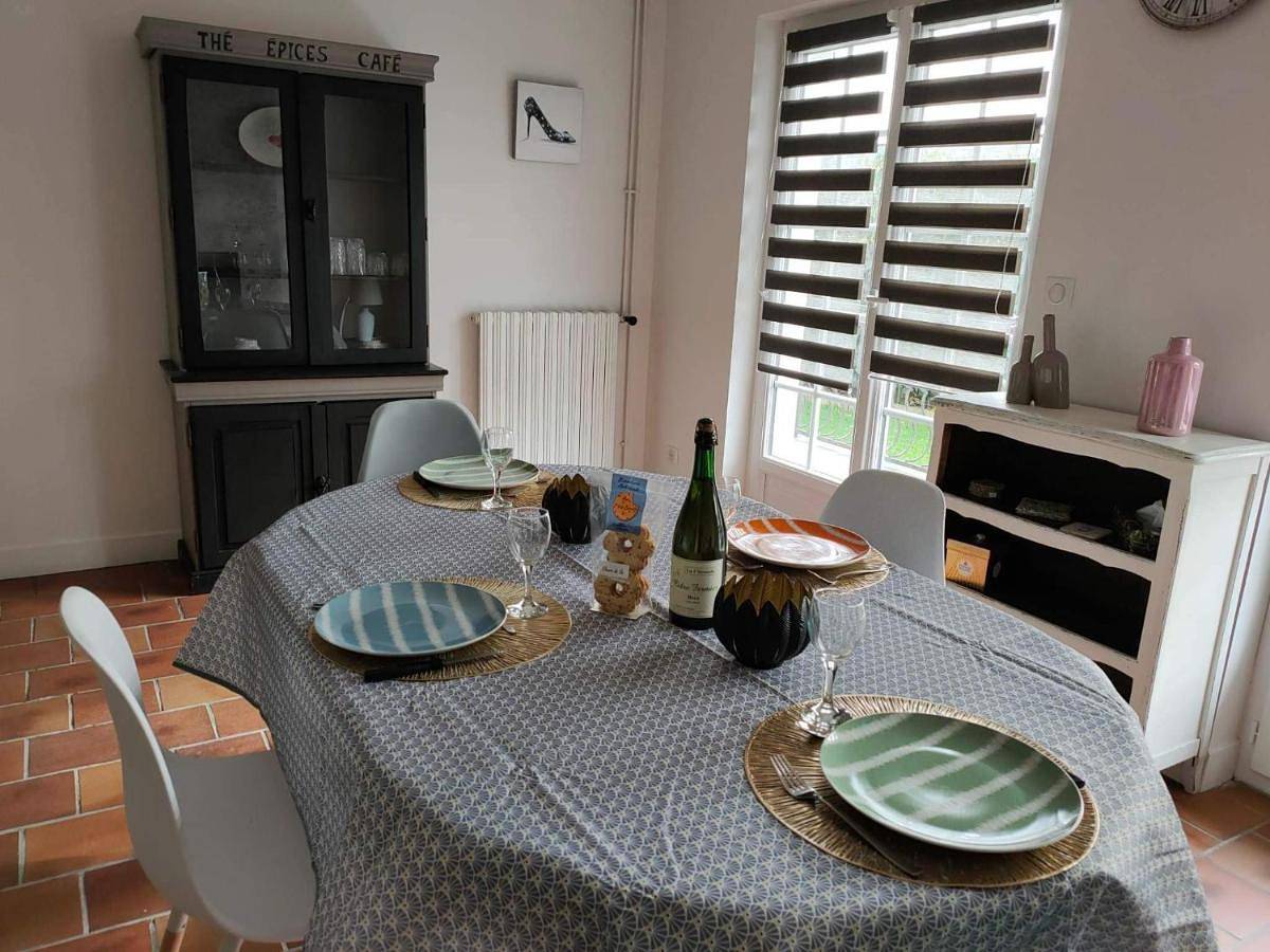One-Bedroom House in Fontaine-le-Dun, Région de Dieppe