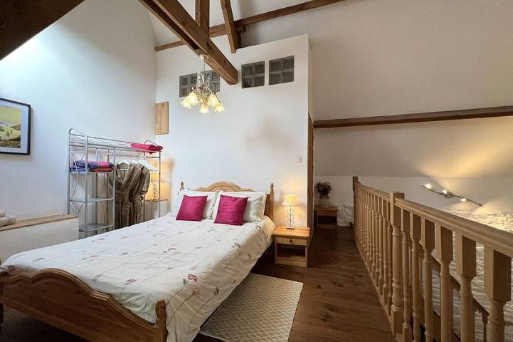 Gîte pour 2 personnes, avec jardin ainsi que terrasse et jacuzzi à Quistinic - 3