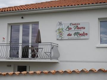 Gîte pour 2 personnes, avec jardin et balcon, animaux acceptés à Jonzac