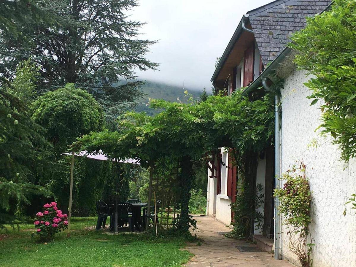 Three-Bedroom Chalet in Arrens-Marsous, Parc national des Pyrénées