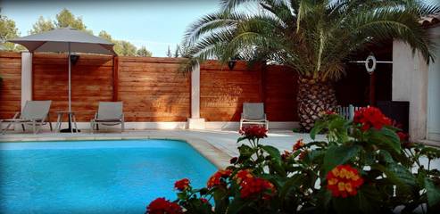 Chambre d’hôte pour 2 personnes, avec piscine et jardin dans le Var
