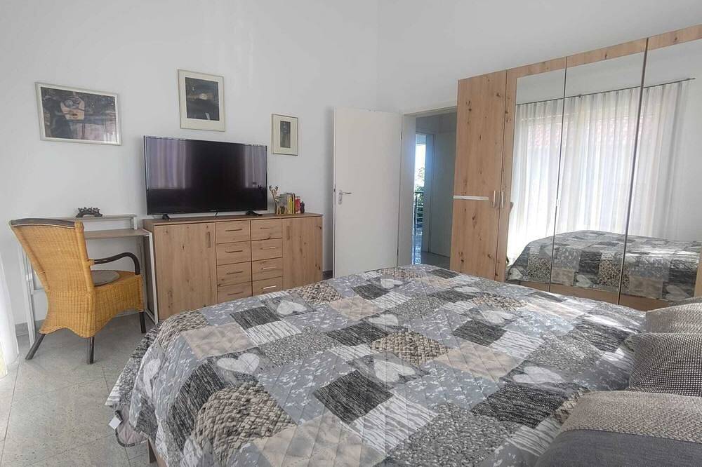 Appartement entier, Vacation apartment with a great view and private roof terrace in Fürth, Franconie