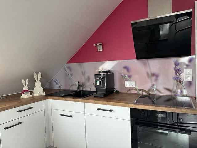 Ganze Ferienwohnung, Ferienwohnung modern eingerichtet, 100 qm mit Loggia in Nähe Hof - Naila in Schauenstein, Landkreis Hof