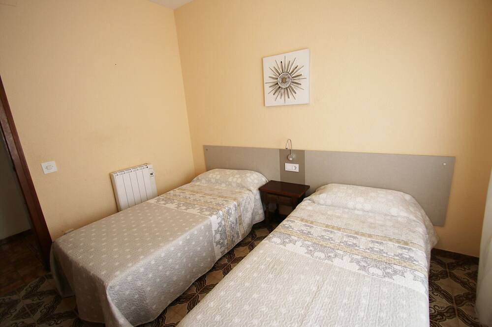 Villa Fortuna by Parc Mont-roig in Miami Platja, Montroig