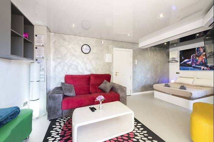Ganze Ferienwohnung, True Colours Apartment , City Center Torremolinos in Torremolinos Zentrum, Torremolinos