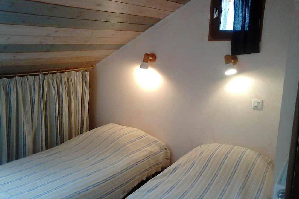 Appartement entier, Gîte 'L'Alp' classé 2 étoiles - 4 pers in Saint-Crépin (Hautes-Alpes), Parc national des Écrins