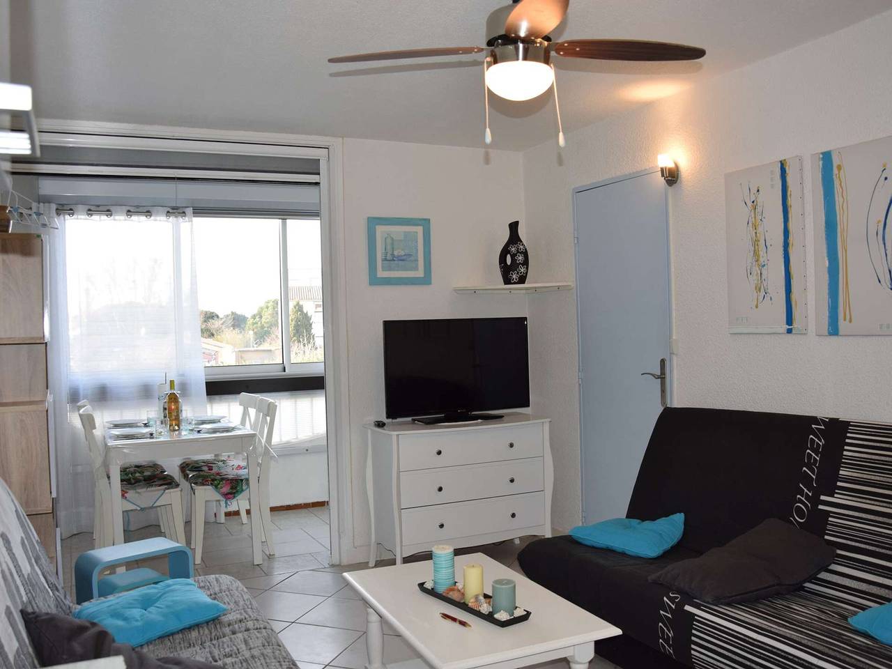 Appartement entier, Appartement rénové avec loggia ensoleillée, proche plage, parking inclus, quartier calme in Marseillan-Plage, Marseillan