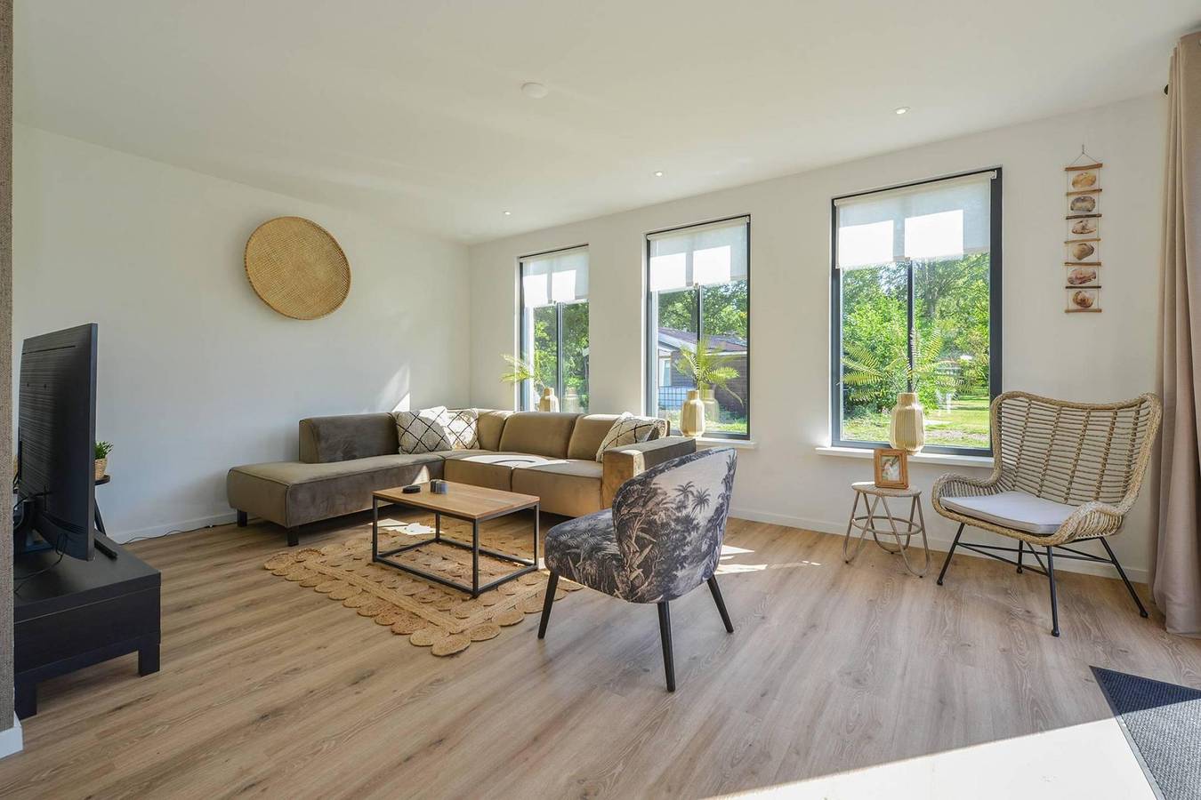 De Kust Vakantiehuizen — Goudvink in Nederlandse Noordzeekust