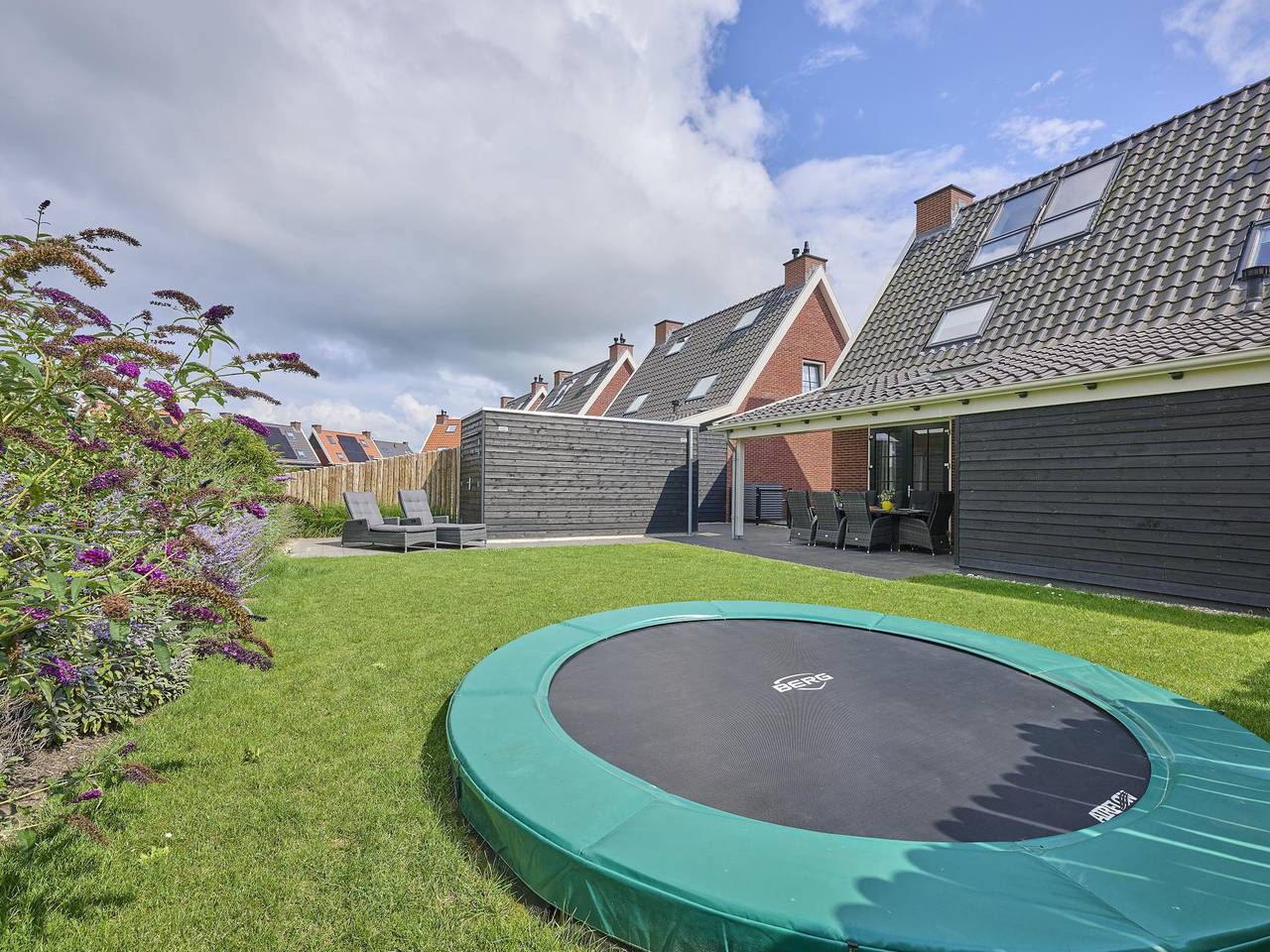 Vollständig ausgestattete Villa in Meernähe in Colijnsplaat, Zeeuwse Kust