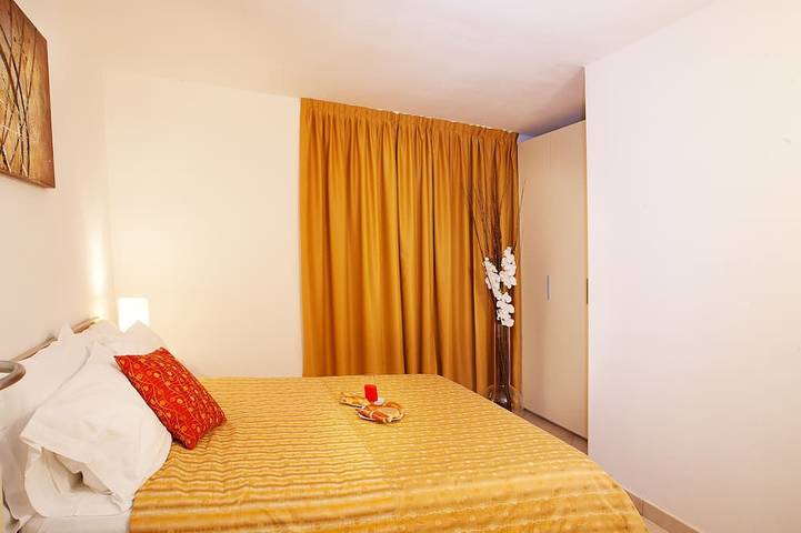 Ganze Wohnung, Luxus Residence mit Seeblick - 11 Apartments mit Pool, Grill und Whirlpool in Tremezzo, Gemeinde Tremezzina