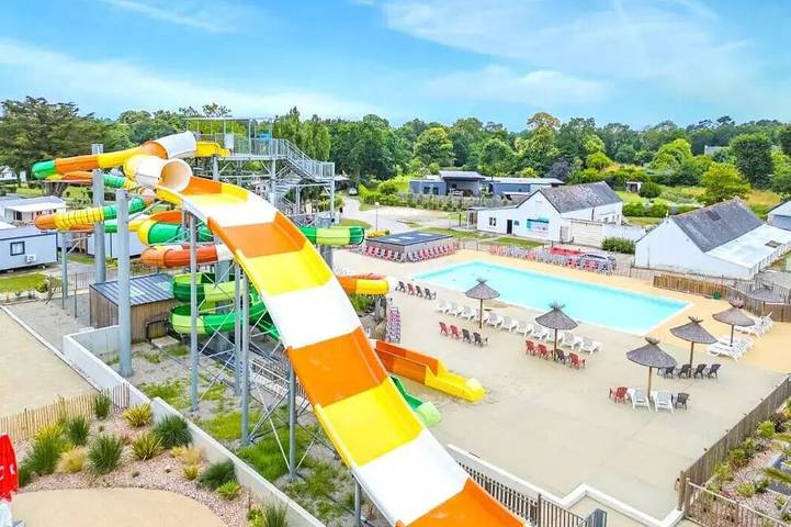 Camping für 3 Personen, mit Terrasse in Bénodet - 4