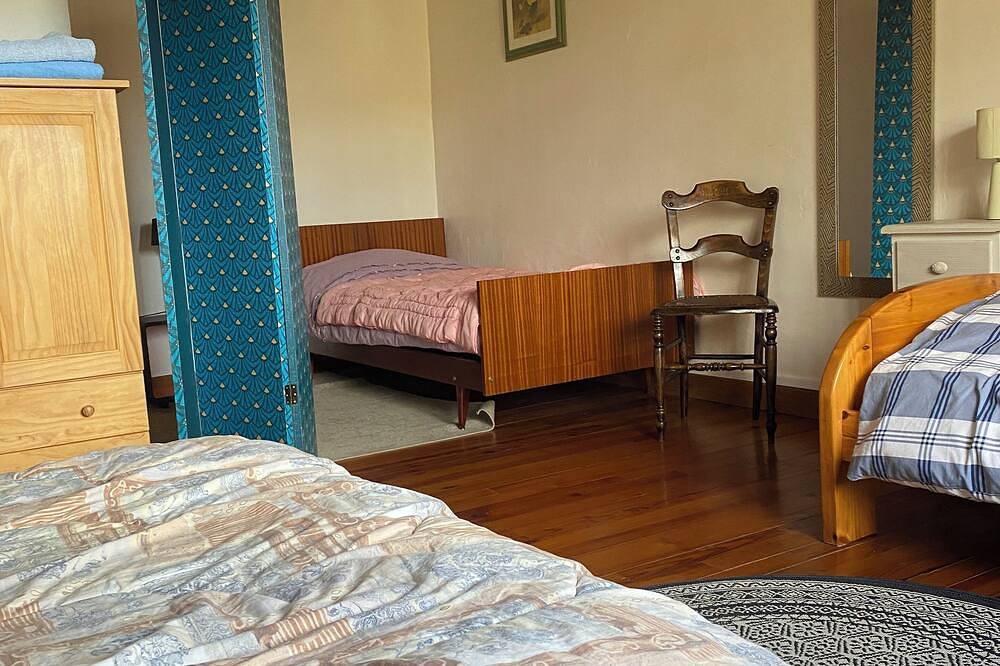 Chambre privée ou dortoir relais étape sentier Cathare fermedemarithé in Quirbajou, Région de Limoux