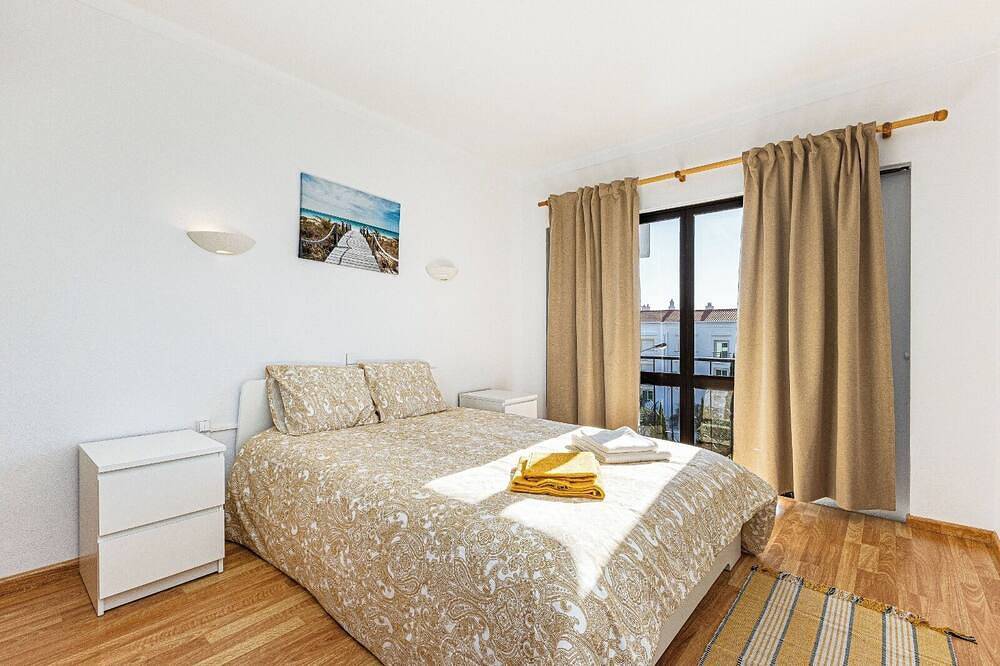 Entire apartment, Apartamento com Dois Quartos bem Localizado e Ideal Para Famílias in Faro, Parque Natural da Ria Formosa