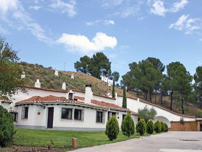 Cueva para 2 personas, con piscina además de jardín y terraza, Se admiten mascotas en Provincia de Granada - 2