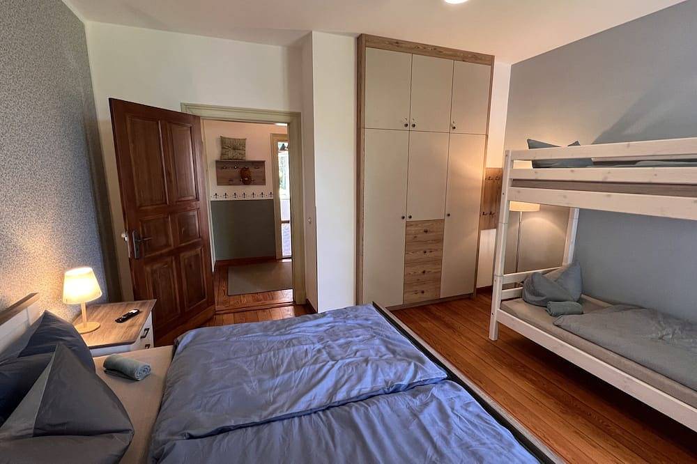 Ganze Wohnung, Exklusives Apartement in Denkmalvilla in Morgenröthe-Rautenkranz, Muldenhammer