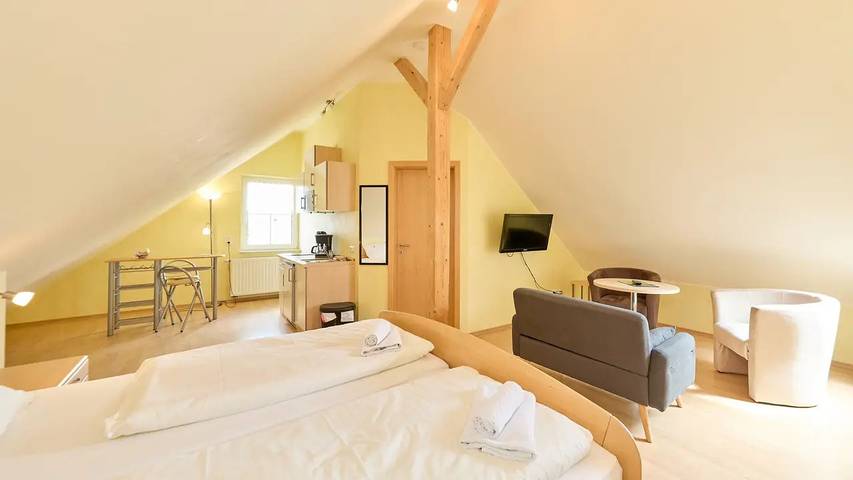 Ferienwohnung für 2 Personen, mit Garten in Lieser