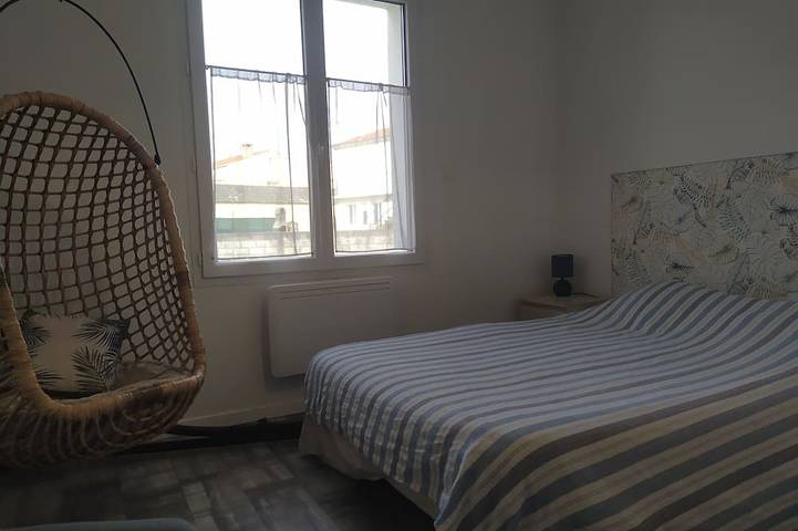 Location de vacances pour 7 personnes dans Le Rocher - 3