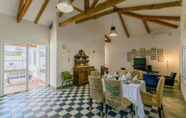 Location de vacances pour 6 personnes, avec piscine et jardin à Villanueva del Río y Minas - 3