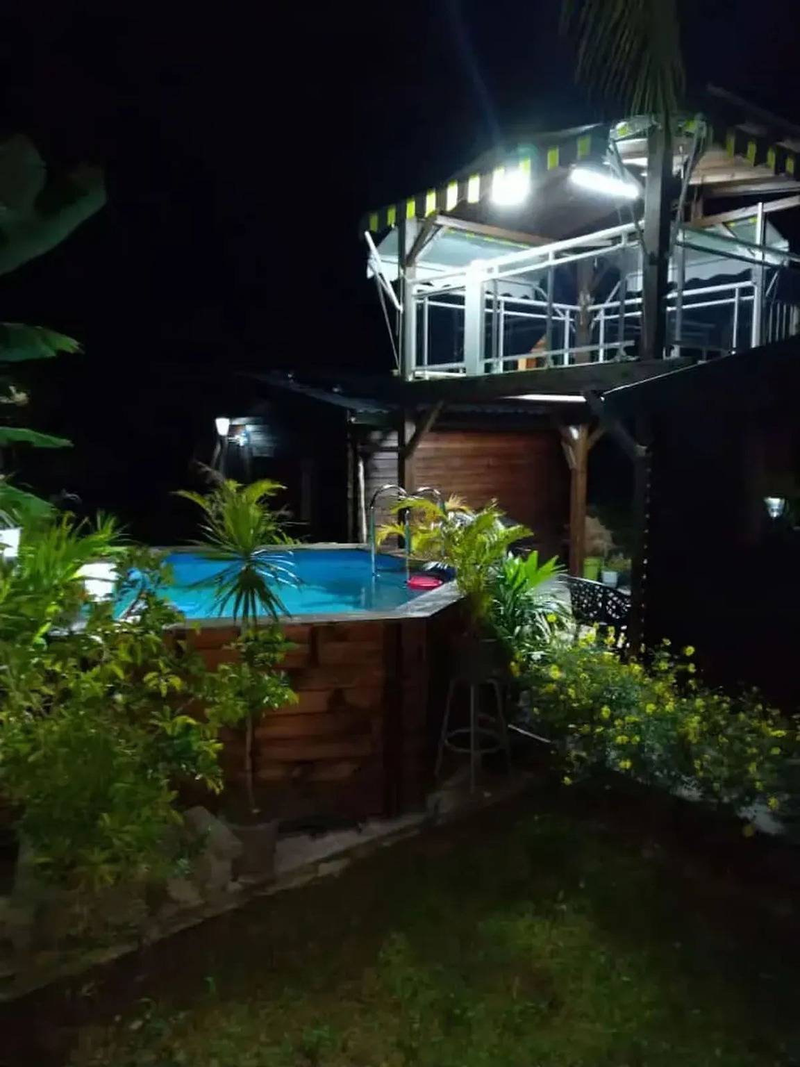 Gemütliches Ferienhaus in Capesterre-Belle-Eau mit Pool in Capesterre-Belle-Eau, Guadeloupe