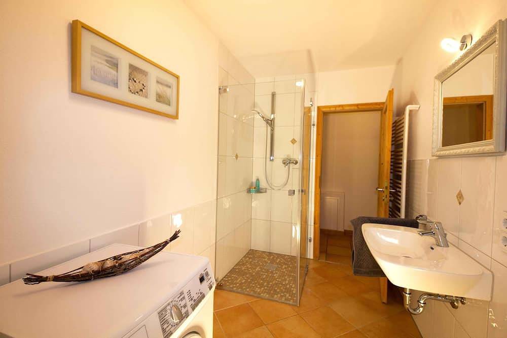 Ganze Wohnung, Direkt am Murnauer Moos-Premium Ferienwohnung in absoluter Traumlage in Murnau am Staffelsee, Das Blaue Land