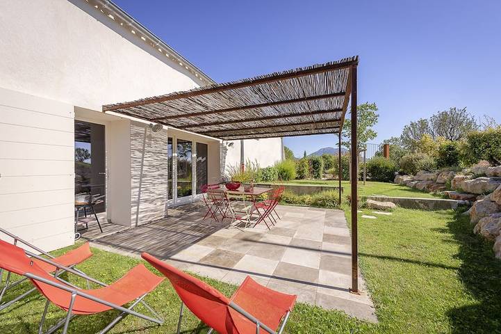 Holiday home for 6 people, with garden and terrace - 1