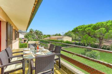 Villa in Playa del Port de Pollença, Pollença für 8 