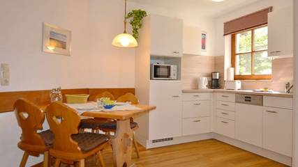 Ferienwohnung für 3 Personen in Chieming, Bayerische Alpen, Bild 4