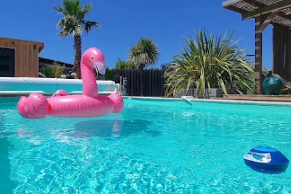 Villa 5 Piéces Avec Piscine in Le Porge, Lesparre-Médoc region