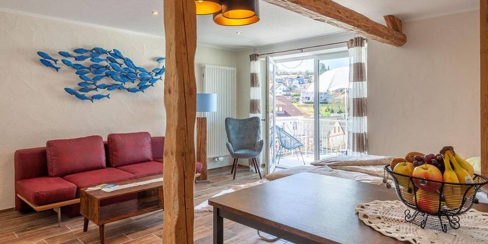 Ferienwohnung für 2 Personen, mit Ausblick und Seeblick sowie Garten, mit Haustier in der Vulkaneifel - 3