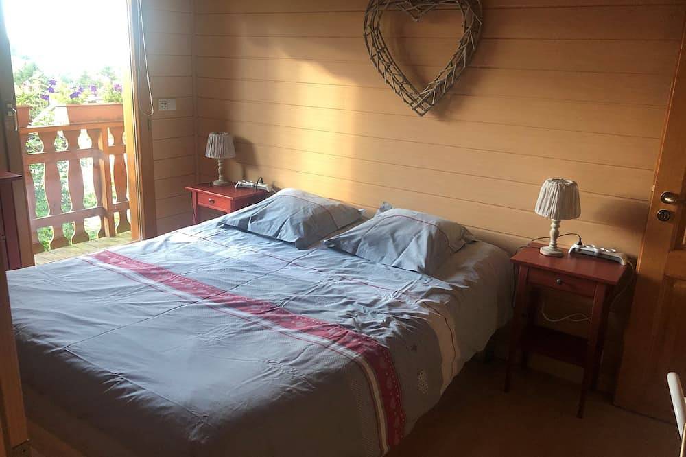 Chalet Edelweiss15 Personnes 175m² 5 Chambres Balcon Terrasse Jacuzzi Sauna in Rémelfing, Saargemünd