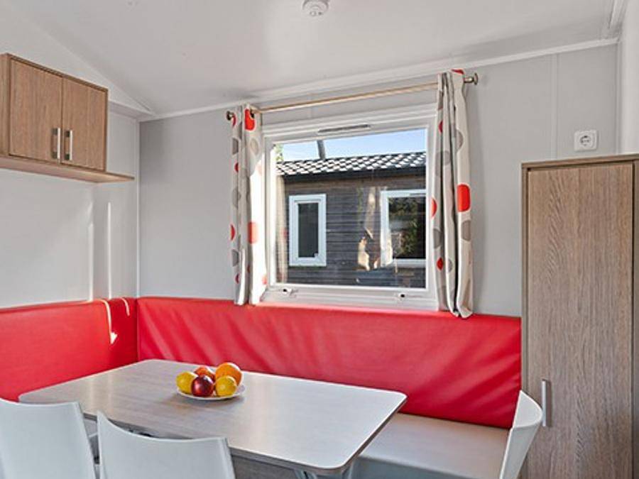 Camping Les Catalpas - Mobile home 6 persons - Mobile-home | Classic | 3 Bedrooms | 6 Pers. | Raised terrace in Saint-Georges-de-Didonne, Côte de Beauté