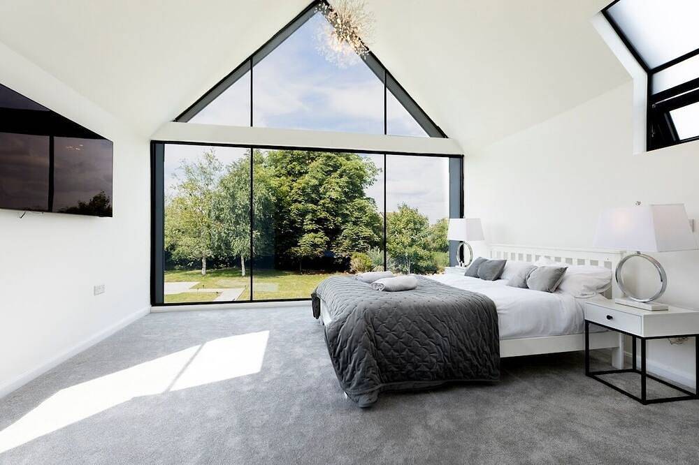 Swallow Fields Old Barn | Elegant Luxury Barn by Eason Stays in Warwickshire