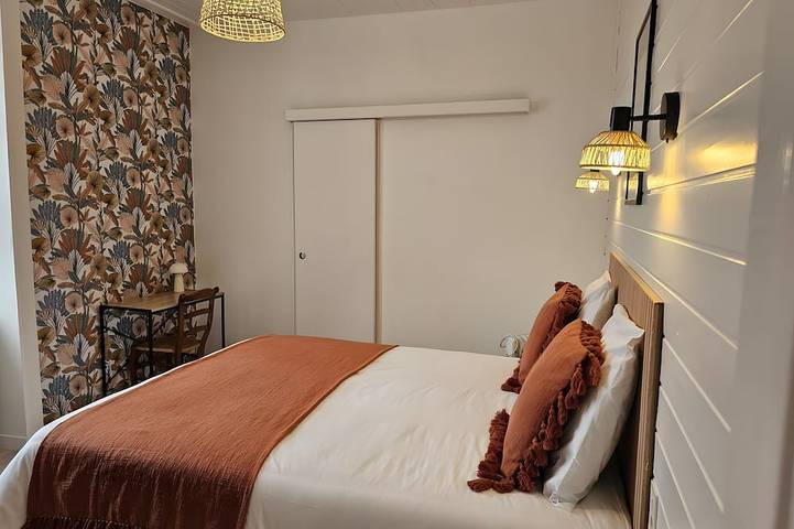 Chambre d’hôte pour 2 personnes, avec jardin à Mont-Dol