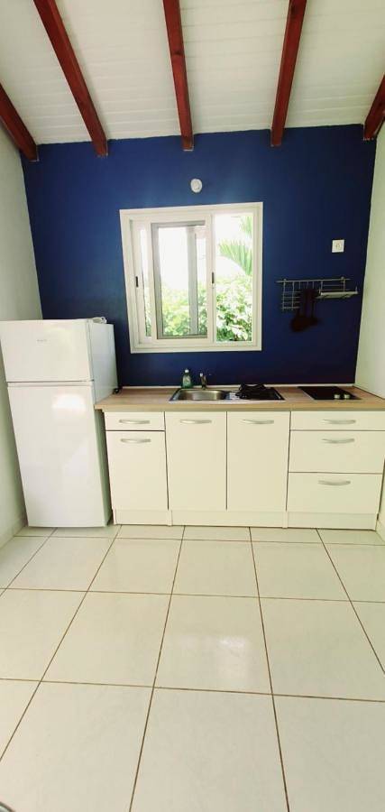 Location de vacances pour 2 personnes, avec vue et jardin à Capesterre-Belle-Eau - 3