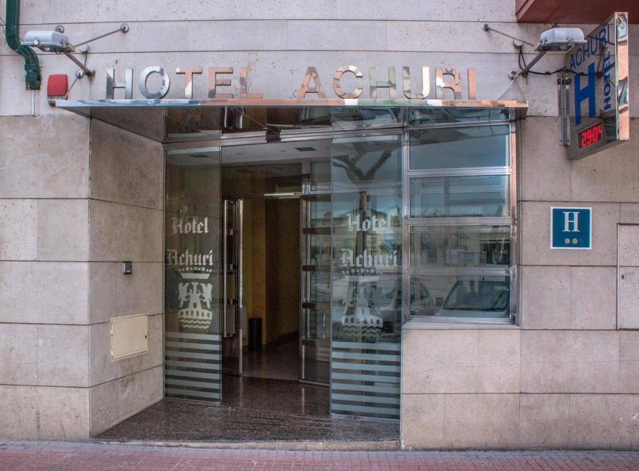 Iraipe Achuri Auto Check-in in Miranda de Ebro, Cordillera Cantábrica