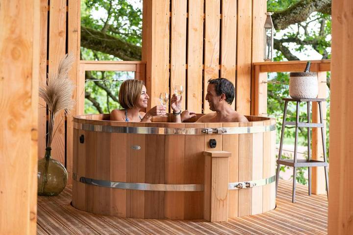 Gîte pour 2 personnes, avec jardin ainsi que piscine et vue à Courcerault - 2