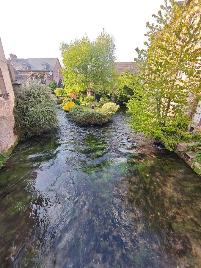 Location de vacances pour 8 personnes, avec terrasse à Néville - 2