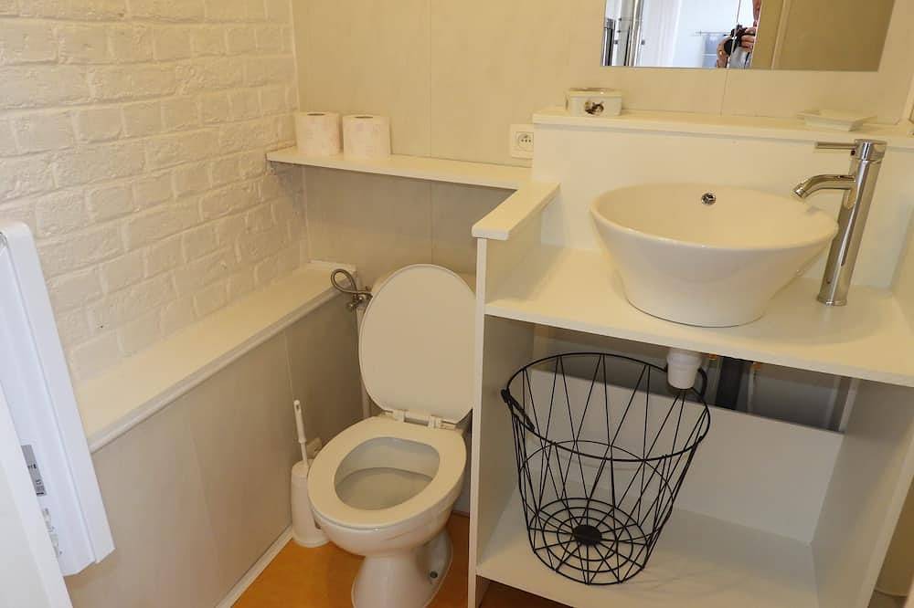 Appartement entier, Studio indépendant au 1ère étage à moins d'1 kilomètre du Château de Lavaux in Lavaux-Sainte-Anne, Rochefort (Wallonie)