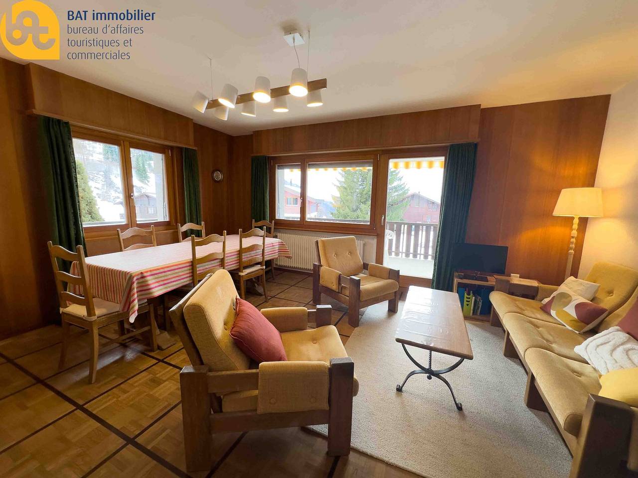 Apartamento entero, Bel-Air n° 142 (2), flat 2 steps from the village centre in Chalais (Suiza), Alpes del Valais