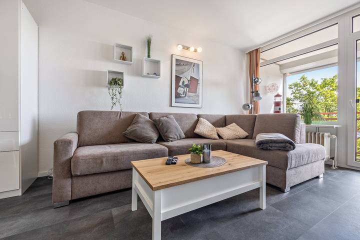 Ganze Wohnung, Ferienwohnung 'Leuchtturm' mit Balkon direkt am Steinhuder Meer in Wunstorf, Steinhuder Meer