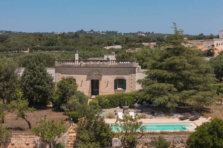 Casa Vacanze 'New Villa Vittoria with Privatepool' con Piscina Privata, Wi-Fi e Aria Condizionata in Certosa, Ostuni
