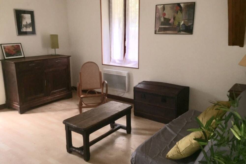 Apartamento independiente en propiedad privada en Tulle in Tulle, Región de Tulle