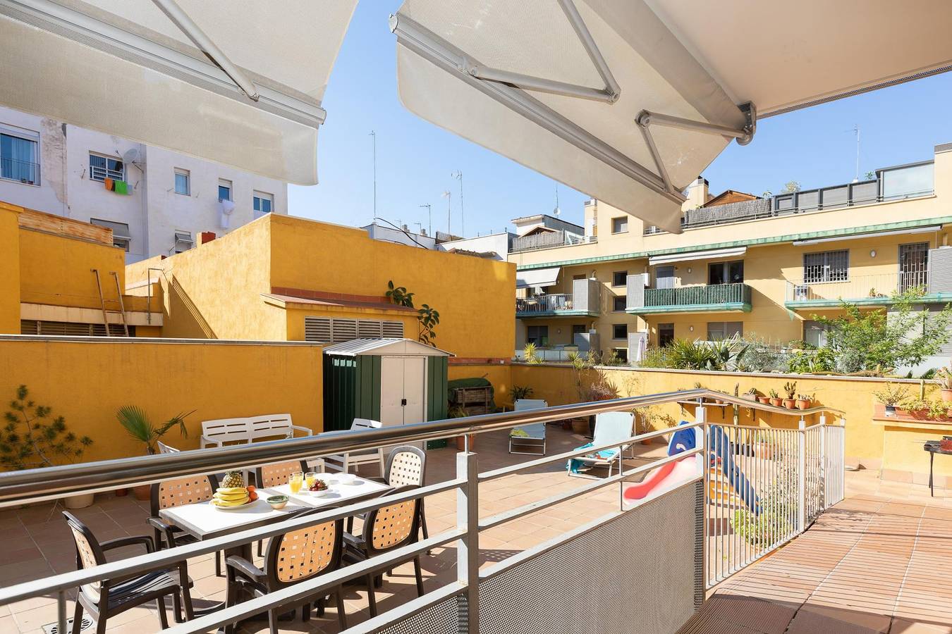 Ganze Ferienwohnung, Ferienwohnung für 8 Personen mit Terrasse in Barcelona Zentrum, Barcelona