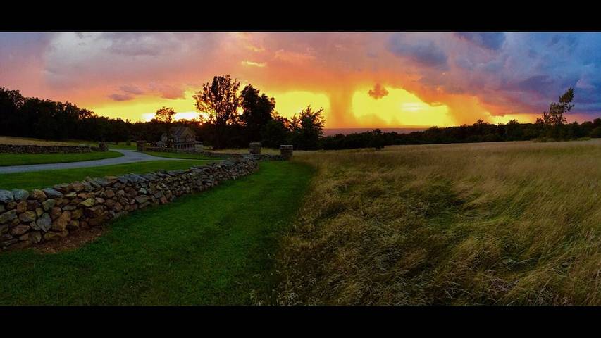 Vacation rental for 16 people in Loudoun County