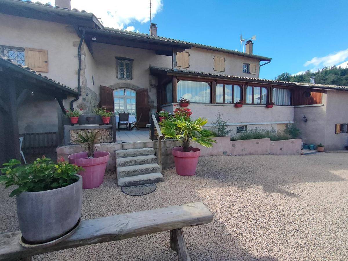 Chez J-J et Pat in Vauxrenard, Beaujolais